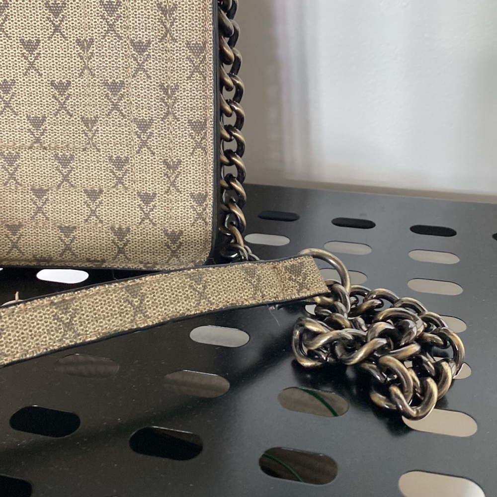 H&M Monogram-Style Crossbody - Picture 2 of 6